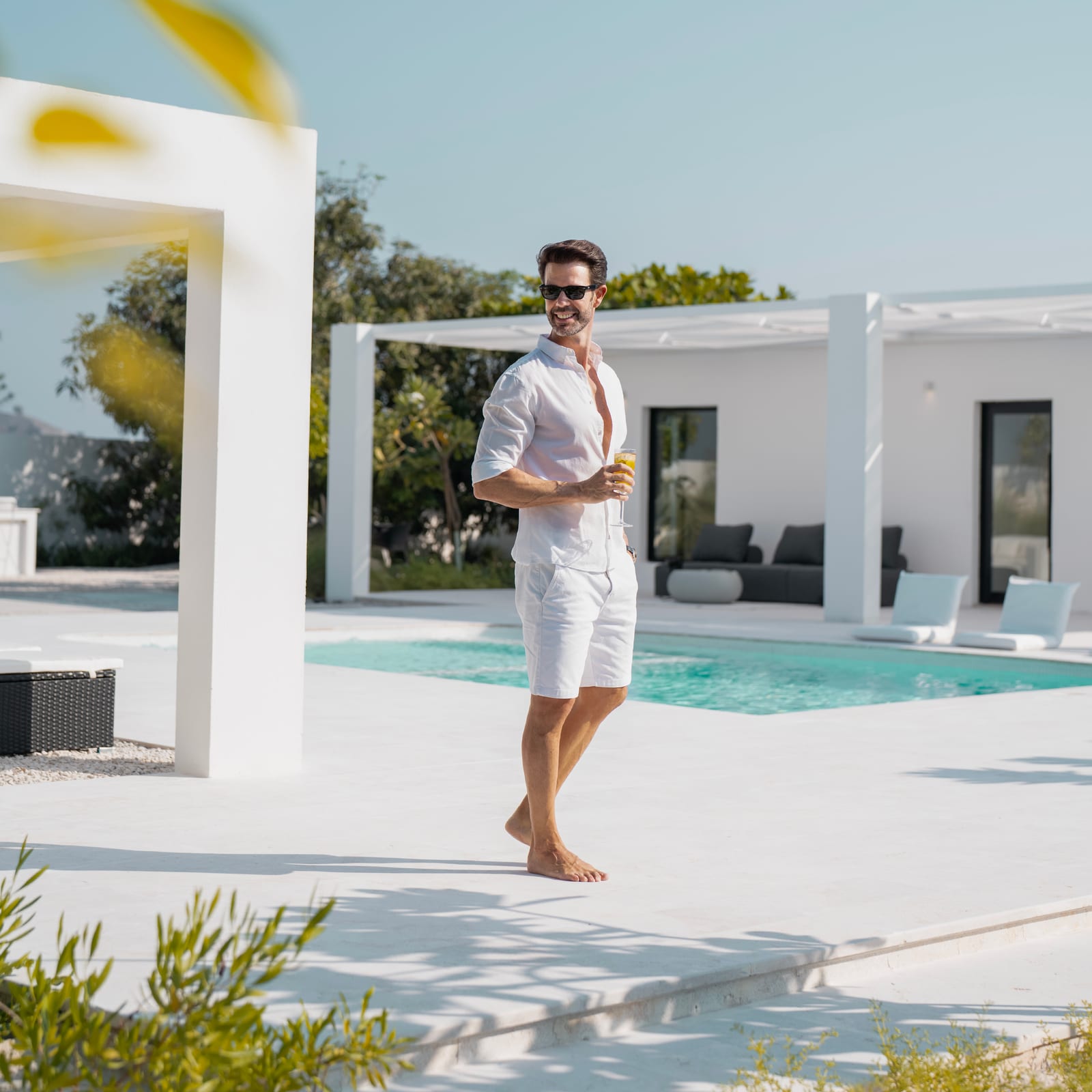 Calm Resort — hospitality art-direction moodboard by Innovex