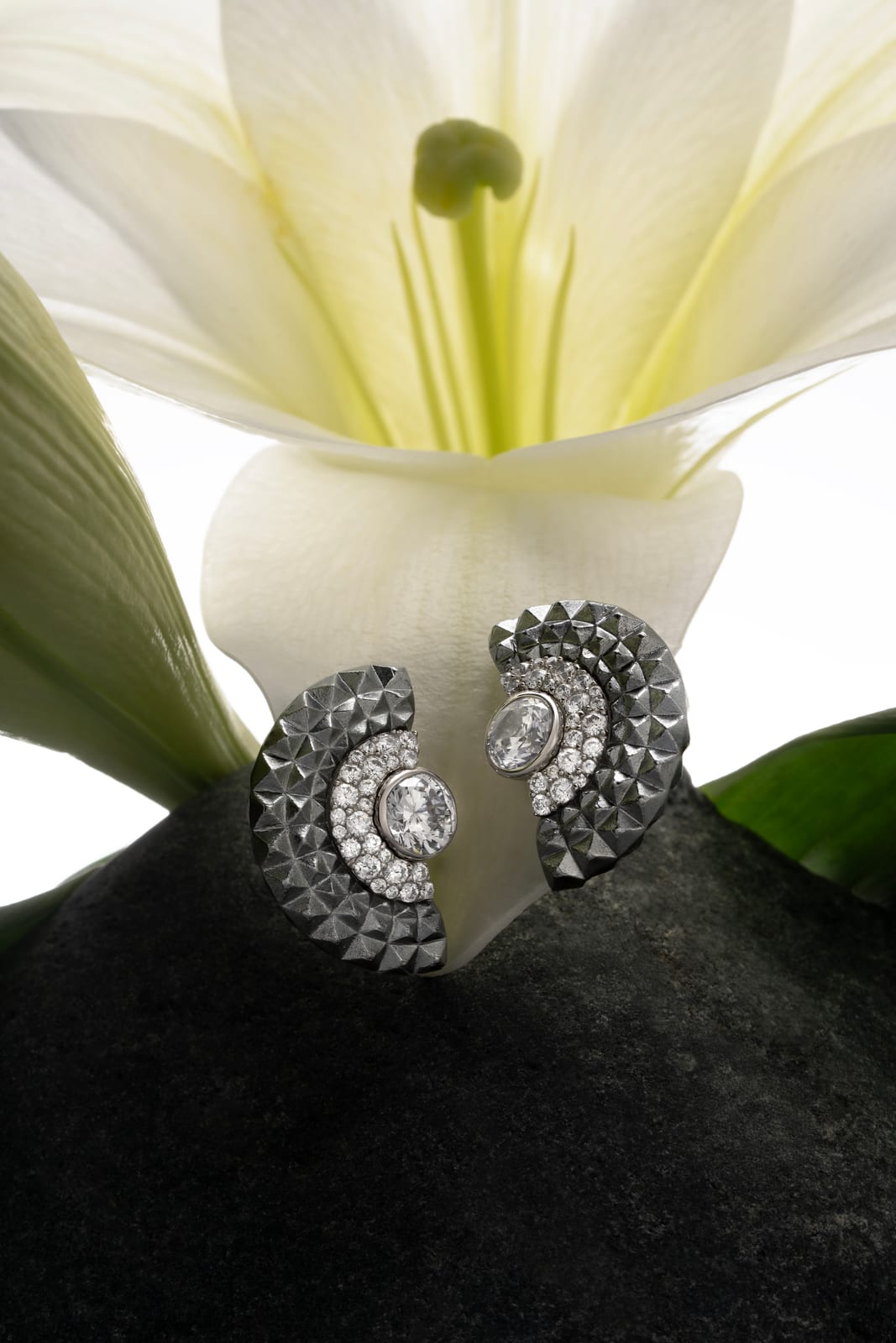 Doré — jewellery art-direction moodboard by Innovex