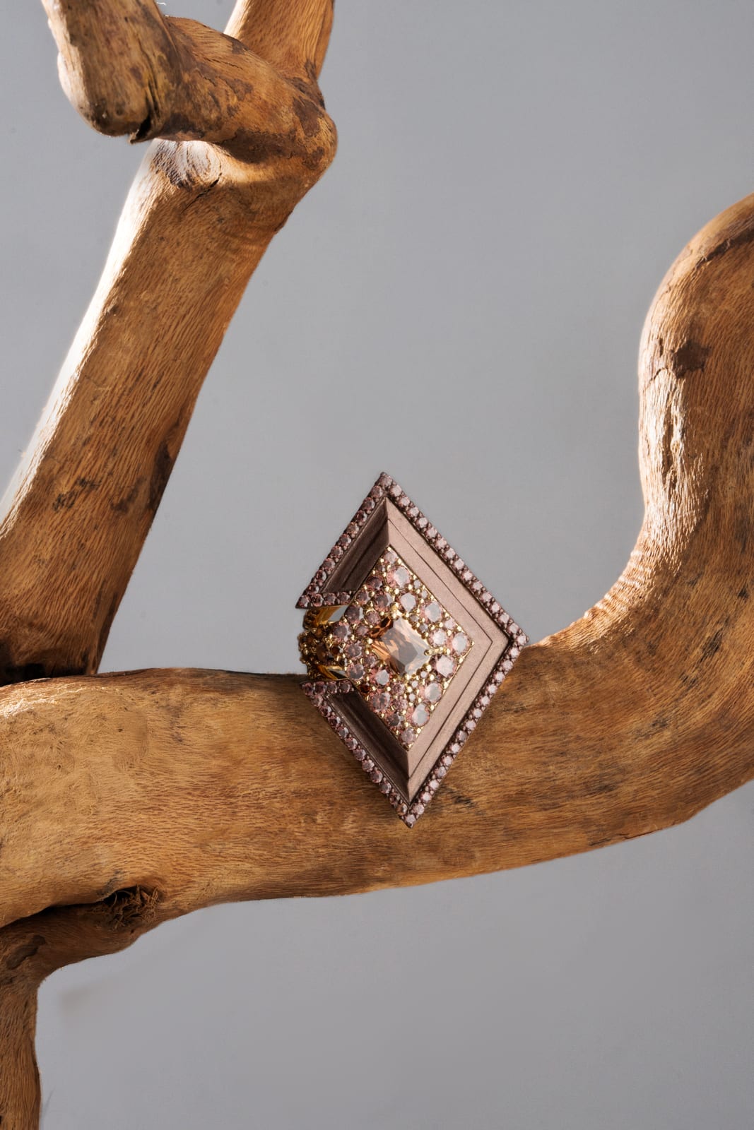 Doré — jewellery art-direction moodboard by Innovex