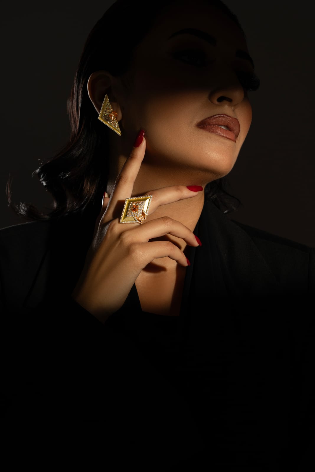 Doré — jewellery art-direction moodboard by Innovex