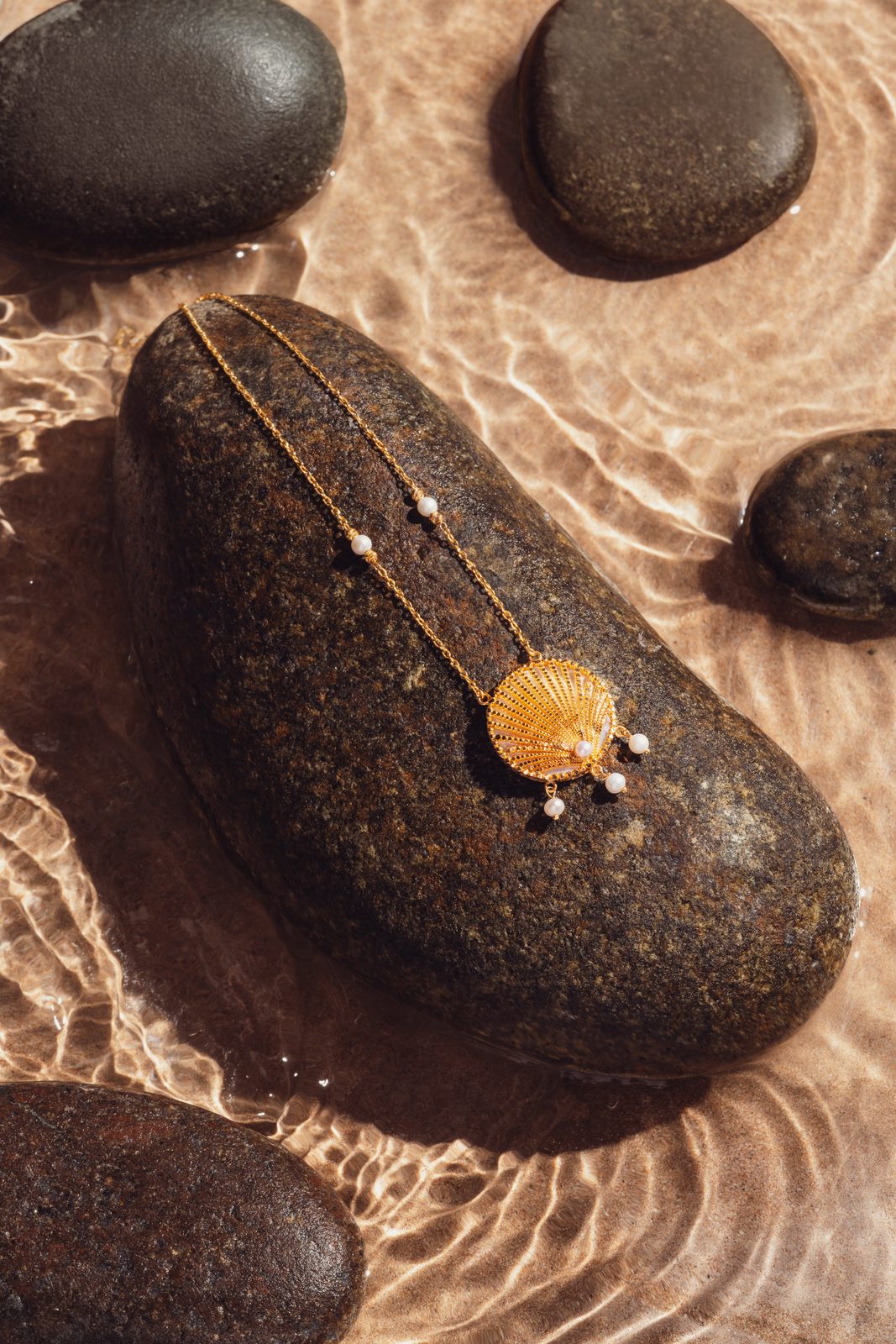 GHWIYAH — jewellery art-direction moodboard by Innovex