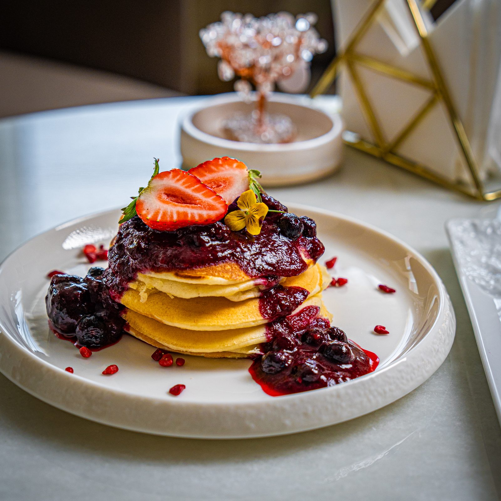Opal 10 Cafe — food and beverage art-direction moodboard by Innovex