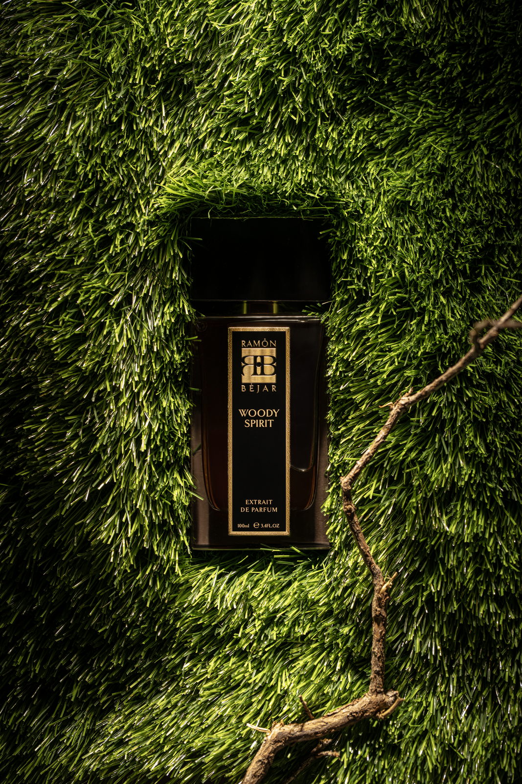 Ramon Béjar — fragrance brand identity moodboard by Innovex